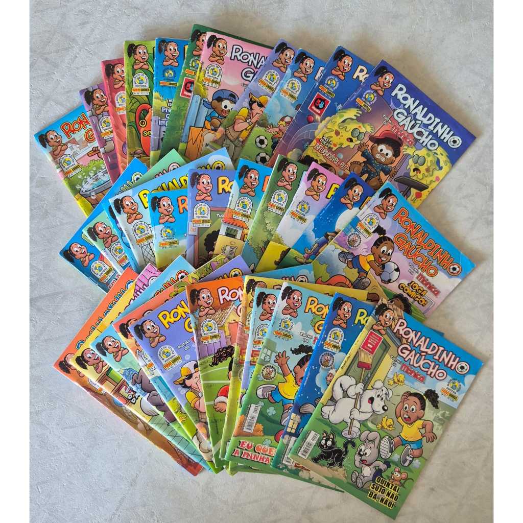 Kit com 11 revistas usadas de Ronaldinho Gaucho, veja a descrição.