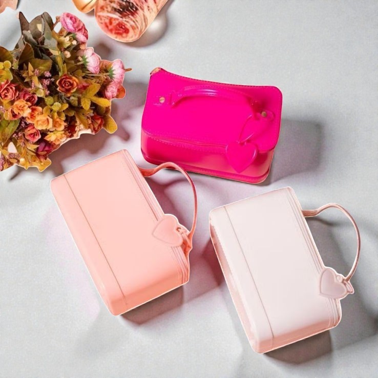 Bolsa Feminina Baú Pequena Coração – Necessaire Estruturada, Bolsa Mão Estilosa | Achadinhos da Lua