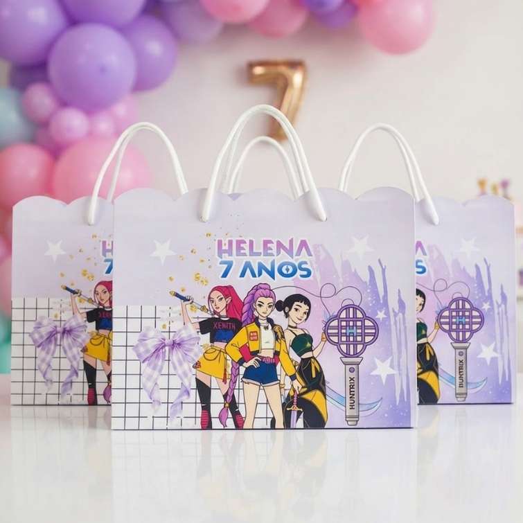 Kit Sacolinha Papelaria Personalizada Guerreiras do KPOP Sacola de Lembrancinha para Festa Aniversário