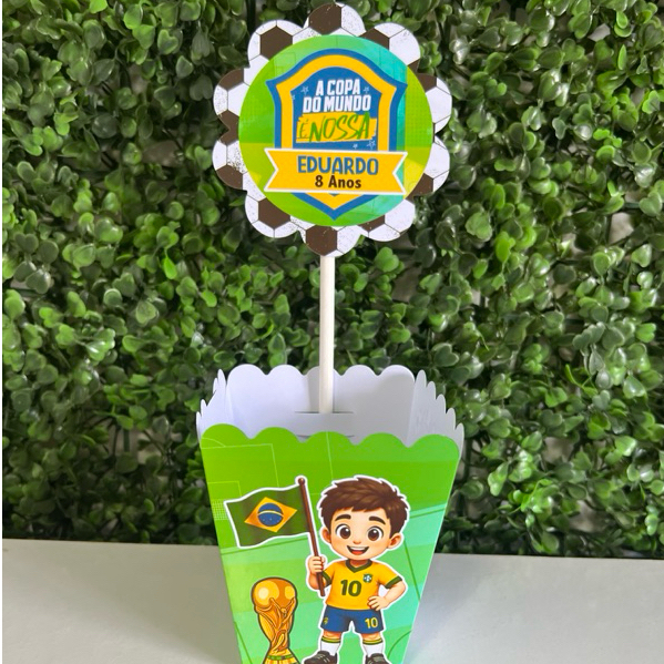 Centro de mesa Cachepo personalizado lembrancinha festa PEGUE E MONTE Copa do mundo Brasil Futebol