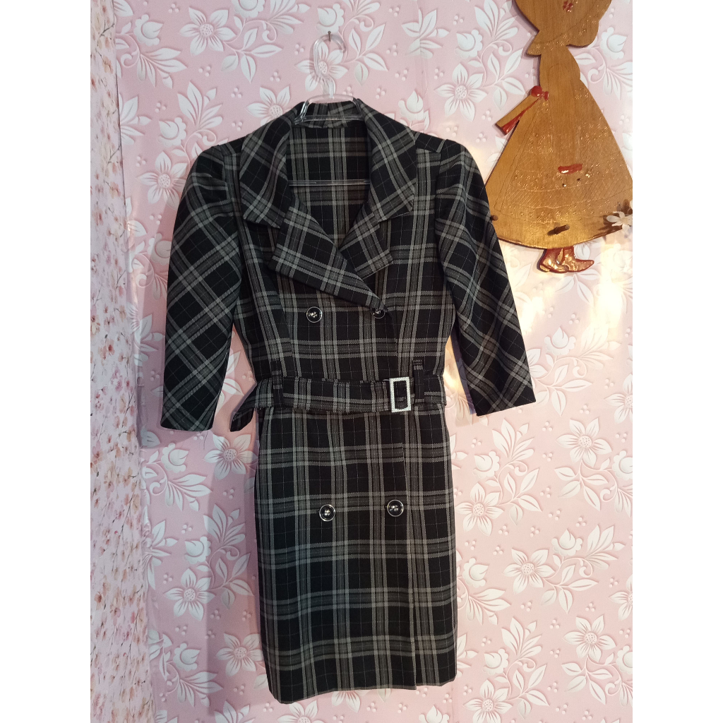 Sobretudo Xadrez Feminino Manga 3/4 com Cinto | Casaco Fino com Botões/ Tamanho P/36/38 / brecho desapego