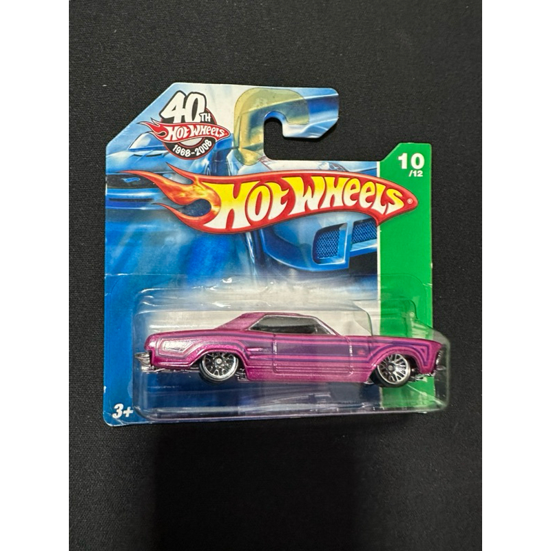 Miniatura T-HUNT Hot Wheels - '64 Buick Riviera Rosa - 2007 - Lacrada