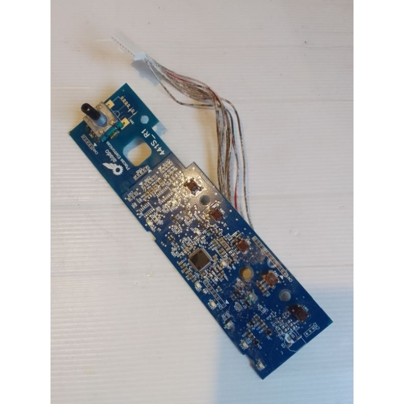PLACA SUCATA COM DEFEITO INTERFACE DA LAVADORA CÔNSUL FACILITE