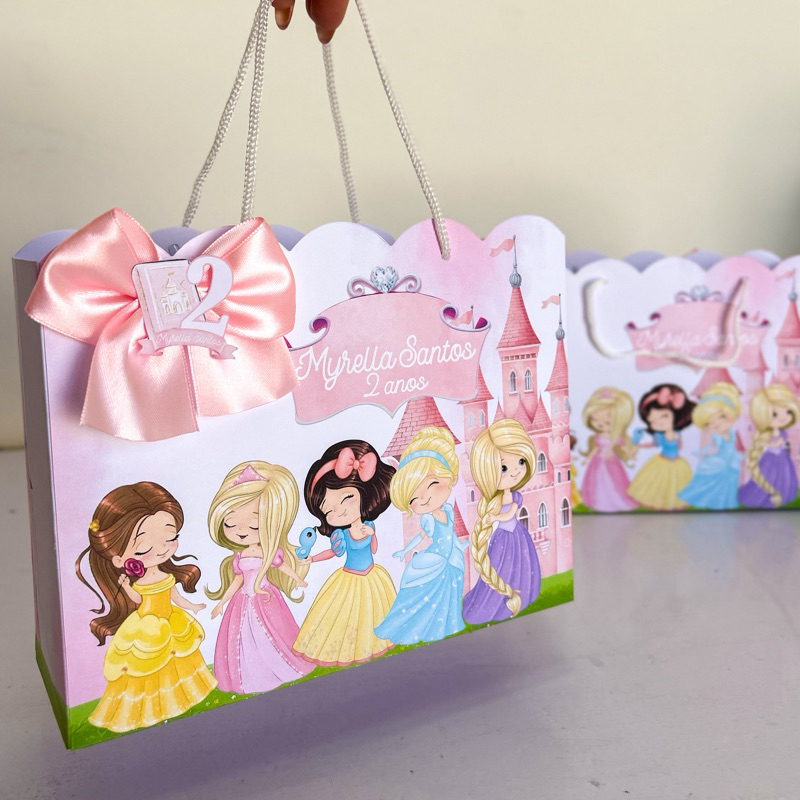 PEGUE E MONTE-Kit com Sacolas Personalizadas – Tema Princesas Cute/Aniversario/Lembrancinha personalizada/festa