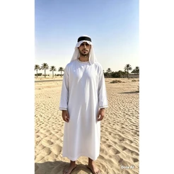 túnica branca com turbante de Sheik