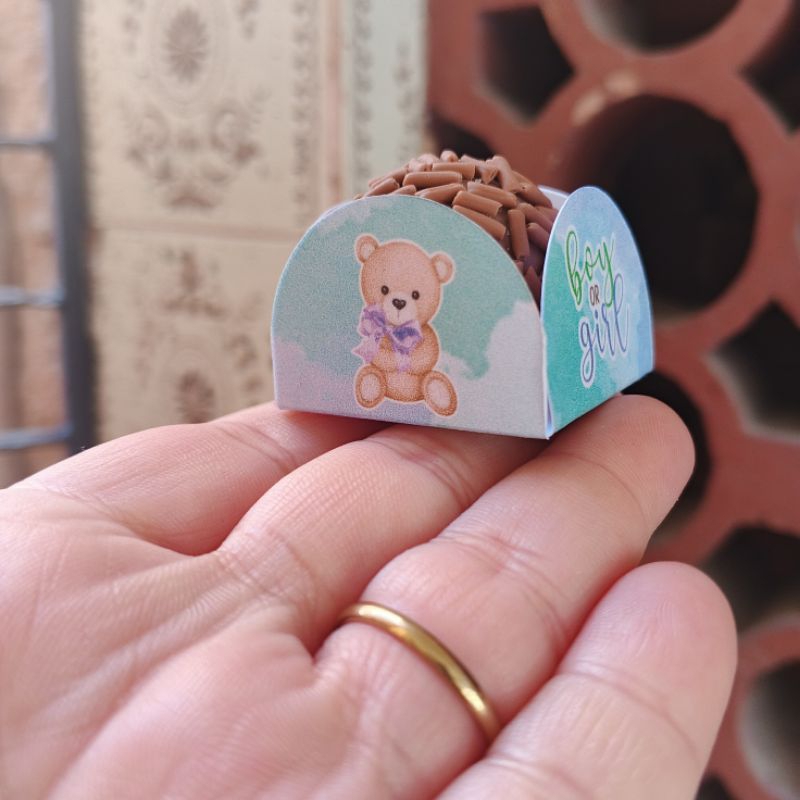 ENVIO RÁPIDO - Forminha Para Doces 4 Pétalas Brigadeiros URSINHOS CHÁ REVELAÇÃO VERDE E LILÁS Festa Lembrancinha
