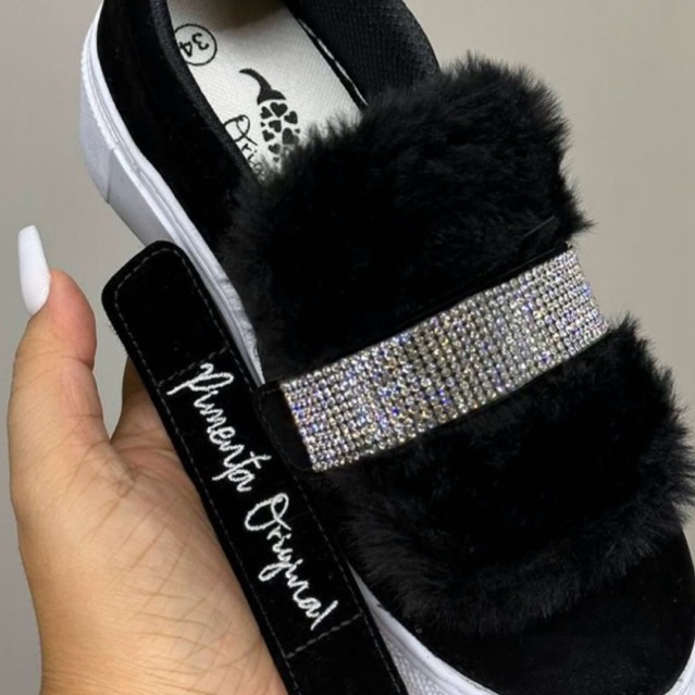 Tênis Feminino de Pelinho Pimenta Original com Strass Preto e Branco Casual Confortável