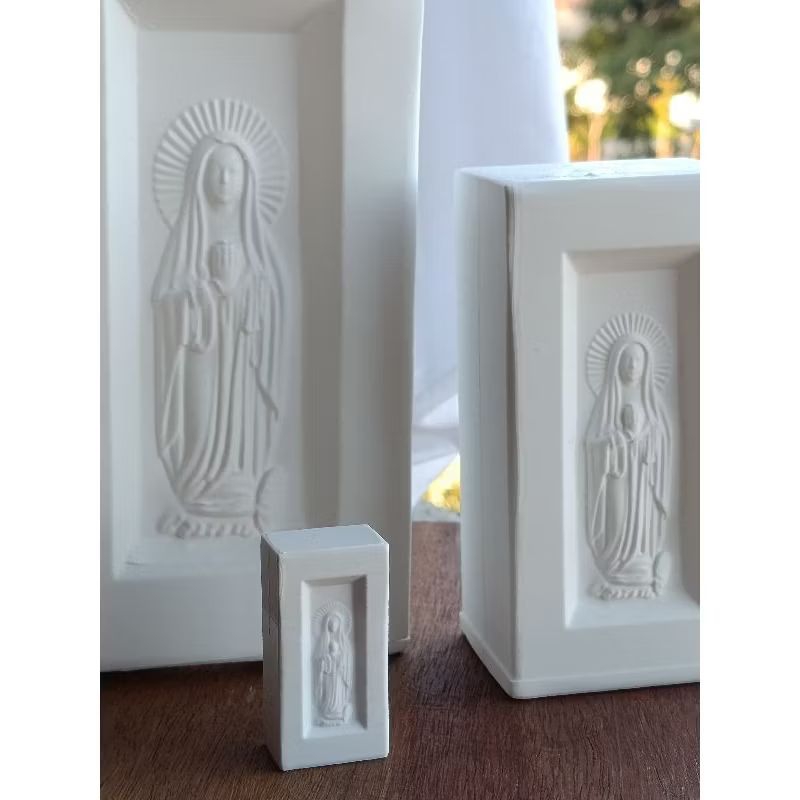 Nossa Senhora p/ decoração, luz noturna e chaveiro | Fé católica | Jesus | Lembrancinha de Batizado e presente religioso
