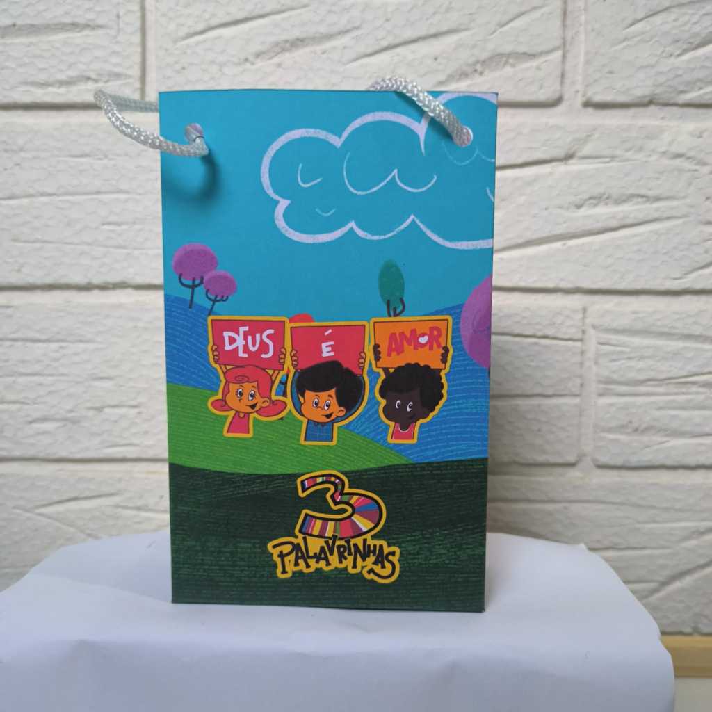 Sacolinha TRÊS PALAVRINHAS - 3 PALAVRINHAS DEUS É AMOR - MENINO  Personalizada Lembrancinha PEGUE E MONTE