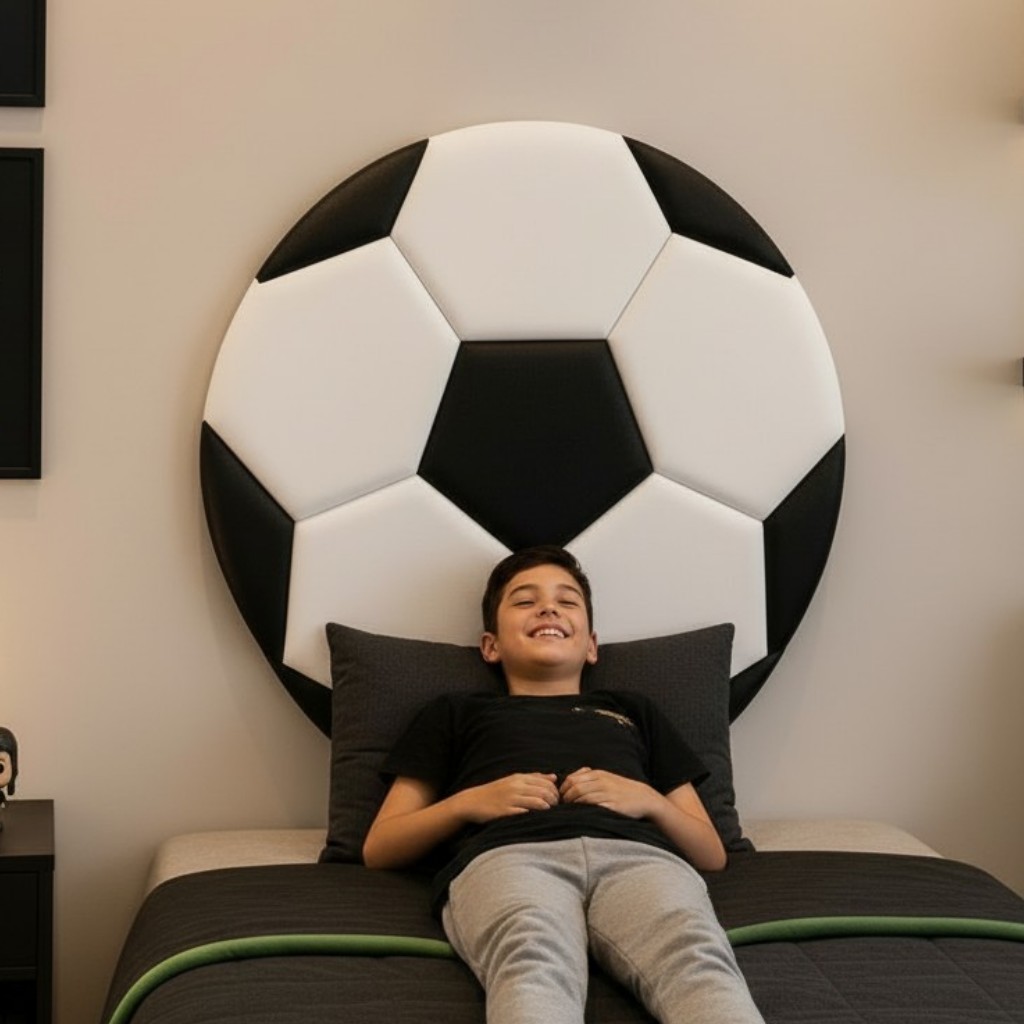 Cabeceira Menino Estofada Infantil Solteiro Bola Futebol para cama box Solteiro Facto Branco E Preto