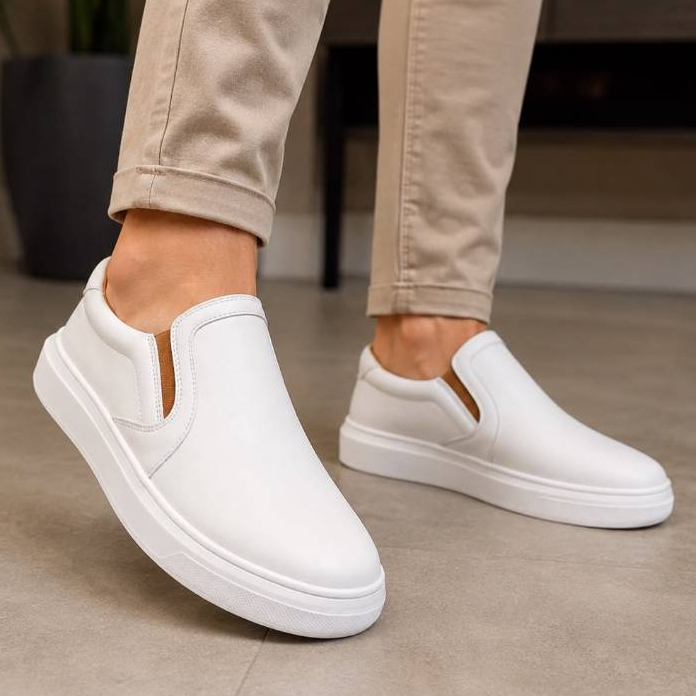 Tênis slip on boss   calce facil Iate sola alta t masculino sapatênis  sem cardaço