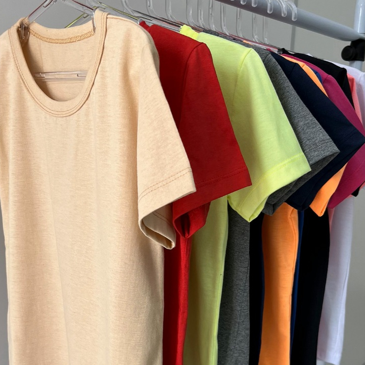 Kit 6 Camisetas Infantil Juvenil Meia Malha Algodão Manga Curta Lisa Escolar Básica Menino Menina