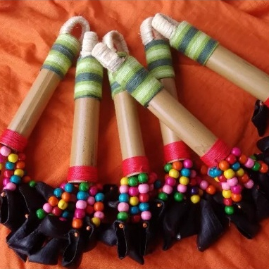 Instrumento Musica Efeito Som Unha Lhama P Bambu (UN) Percussão Religião Musicoterapia Contação Historia