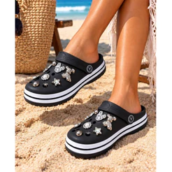 Nova Sandália Chinelo Babuche Feminina Listras + Acessórios Pins Botons