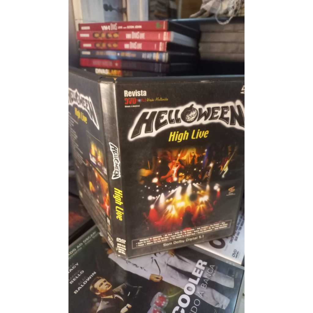 Dvd Helloween - High Live Original - Ótimo estado We burn wake up the mountain sole survivor Revista World