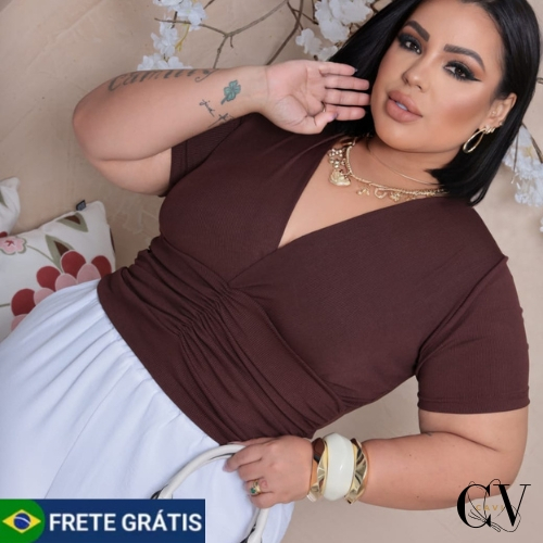 Cropped Franzido Plus Size Manga Curta