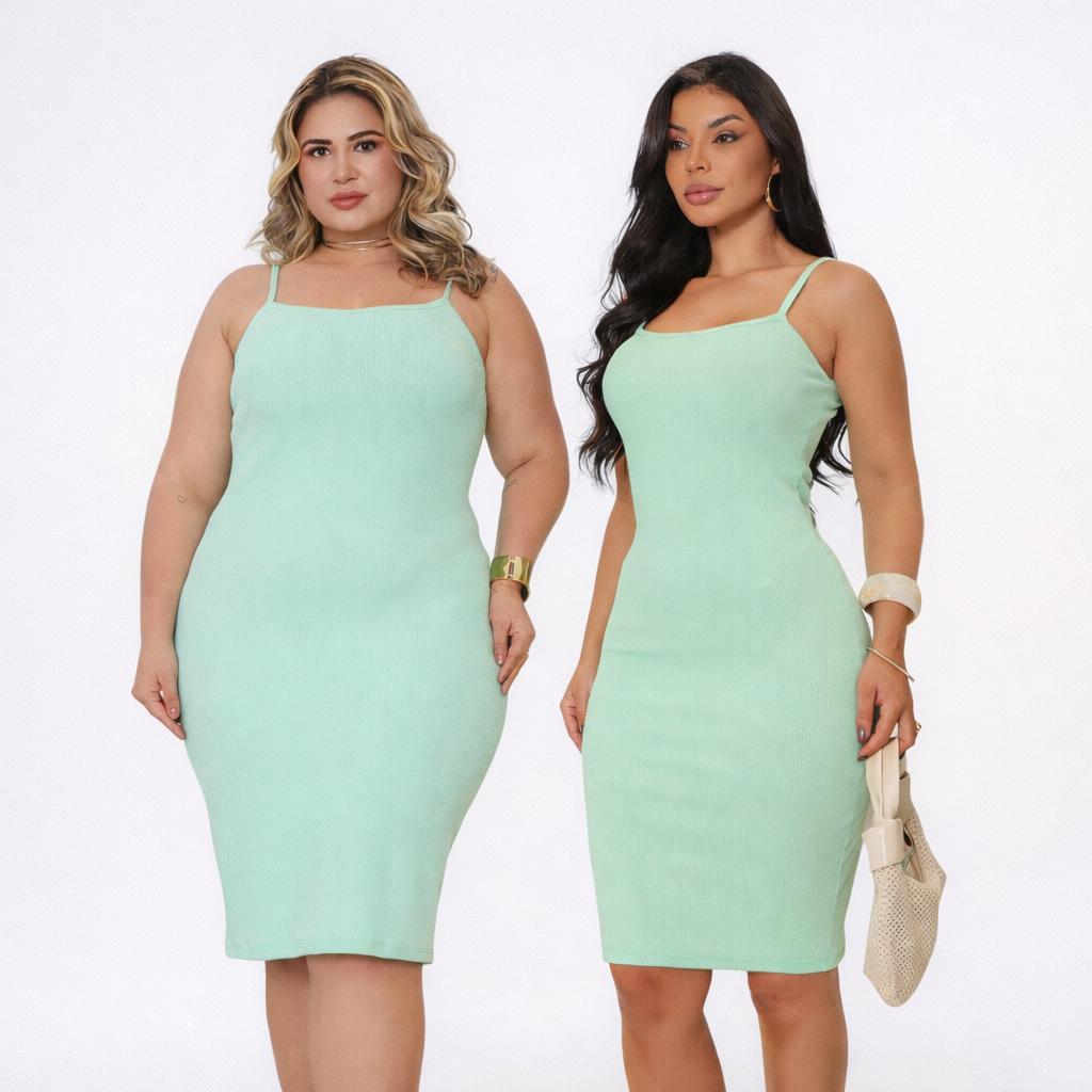 Vestido Midi Plus Size Canelado de Alcinha Modelagem Confortável e Elegante Tecido Canelado P ao G2