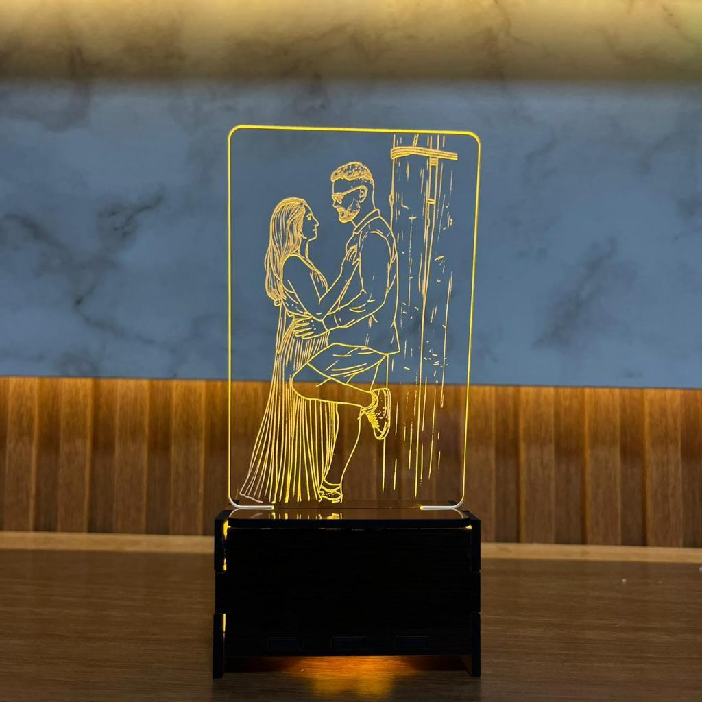 Luminária LED Personalizada Casal 3D – Presente Romântico Criativo Dia dos Namorados / Aniversário