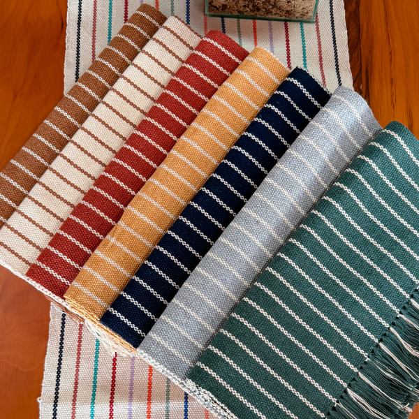 Caminho de Mesa | RUBI | Artesanal 1,5m 1,80m | Artesanato Mesa Posta Cozinha