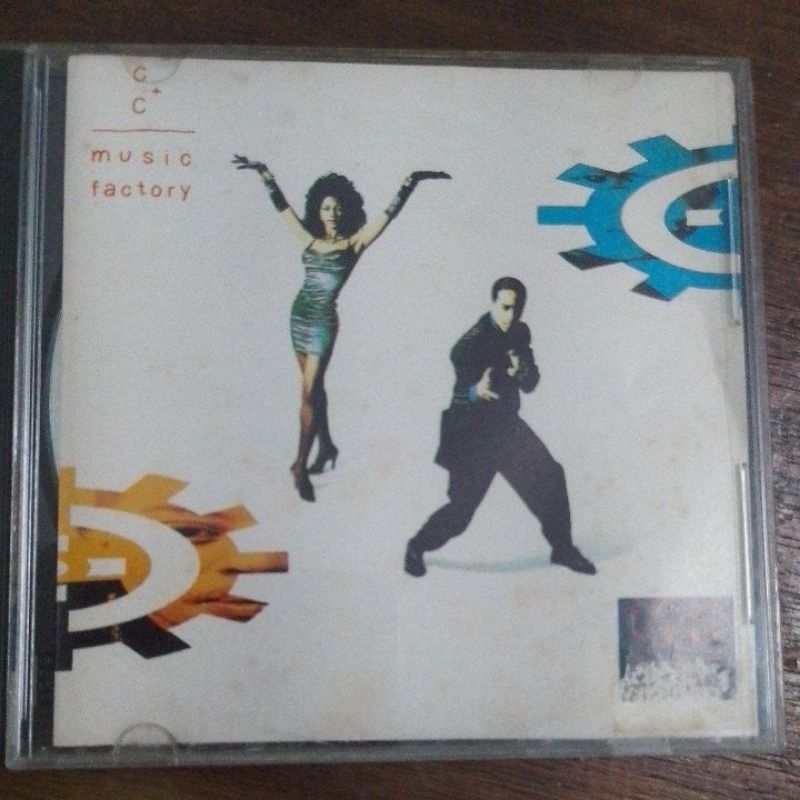 CD C+C MUSIC FACTORY GONNA MAKE YOU SWEAT 199O ORIGINAL