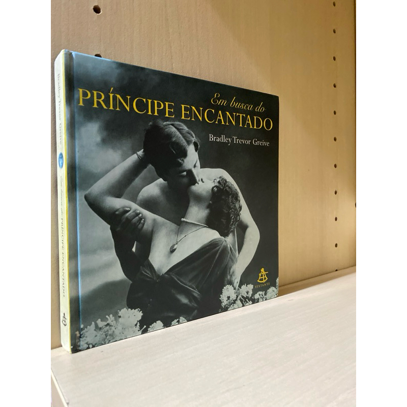 Em Busca do Príncipe Encantado - Capa Dura