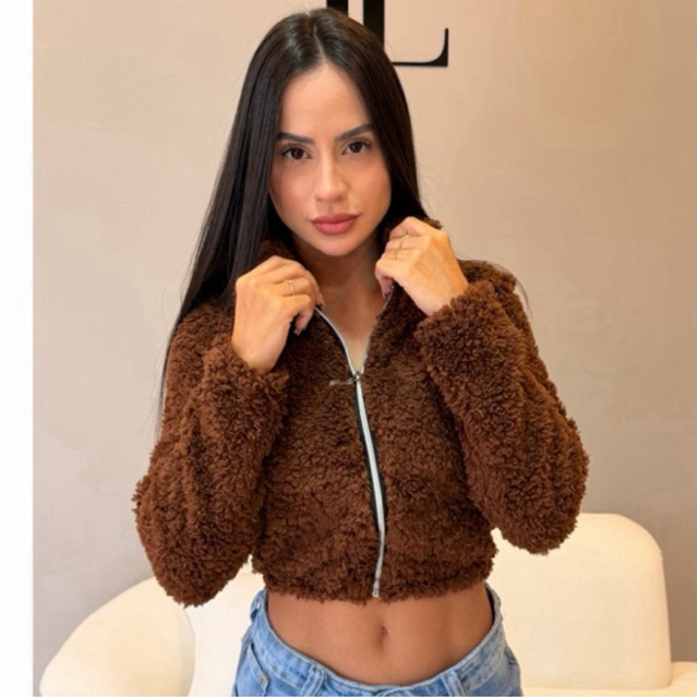 Jaqueta Pelo Sintético Teddy Sherpa Elegante Confortavel Ziper Moda Feminina Inverno Blogueira