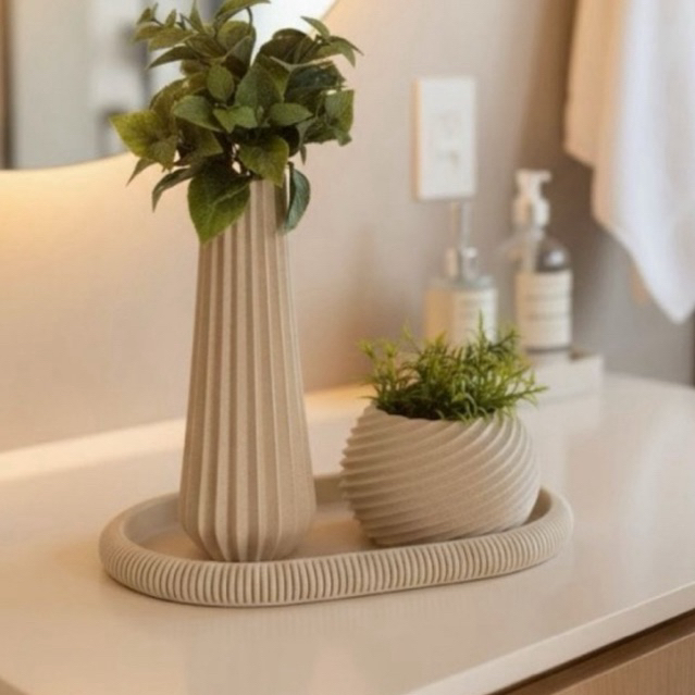 kit 3 Decorativos Moderno, vai com as plantas,1 Bandeja e 2 Vasos, Ideal para decoração de Sala , Banheiro e Escritório.
