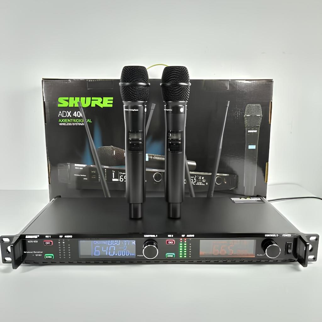 Microfone Shure Duplo Sem Fio UHF de 2 Canais ADX400, Equipado  Com 4 Antenas 300 Metros