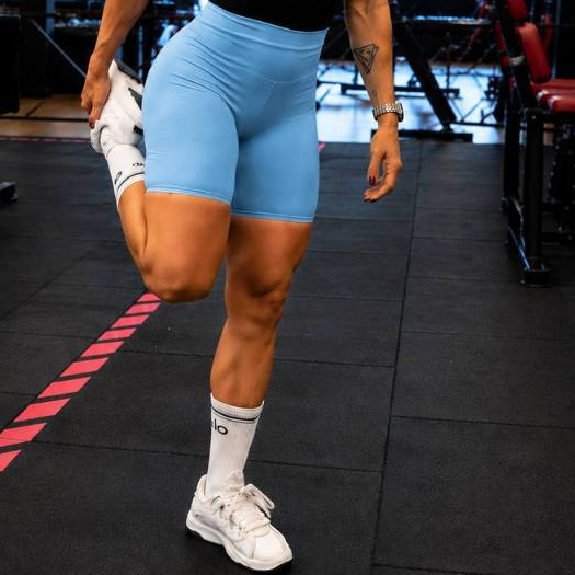 Bermuda Mega Power Lisa Feminina Ciclista Cintura Alta Feminina Lisa Com Forro Zero Trasparência Tecido Premium