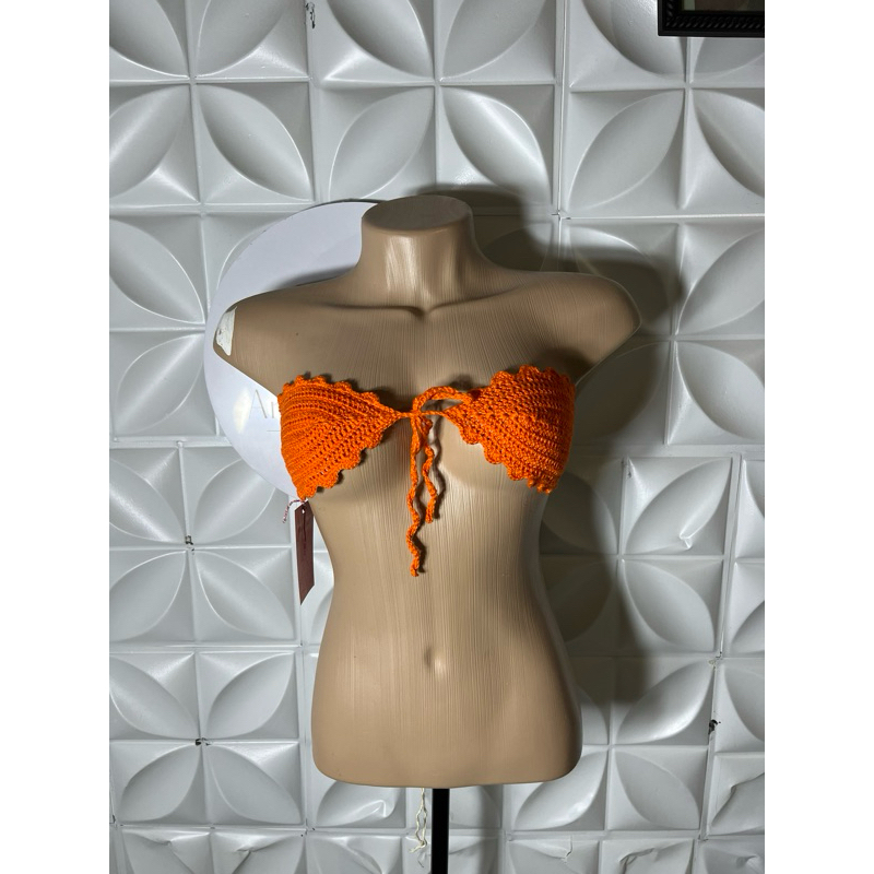 🧡 Top Biquíni Crochê Tomara que Caia com Babado – Tendência Verão