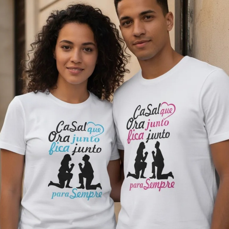 Kit Camisas Camiseta Casal Que Ora Junto Fica Junto para Sempre Evangélica Gospel Kit com 2 Pçs
