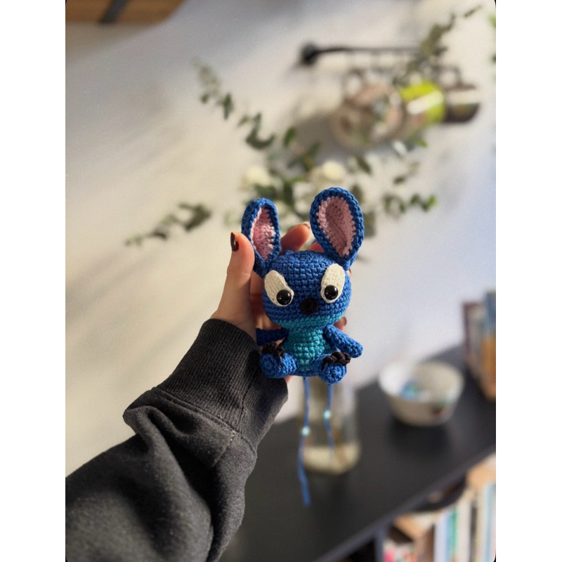 Stitch Amigurumi de Crochê – Boneco Decorativo Feito à Mão