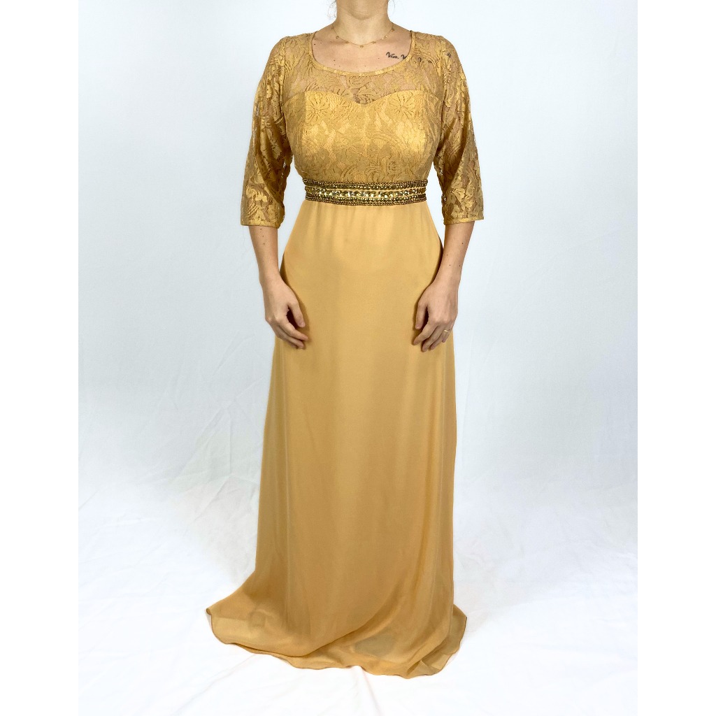 Vestido de festa longo dourado com detalhes em pedraria com manga renda igreja evangélica