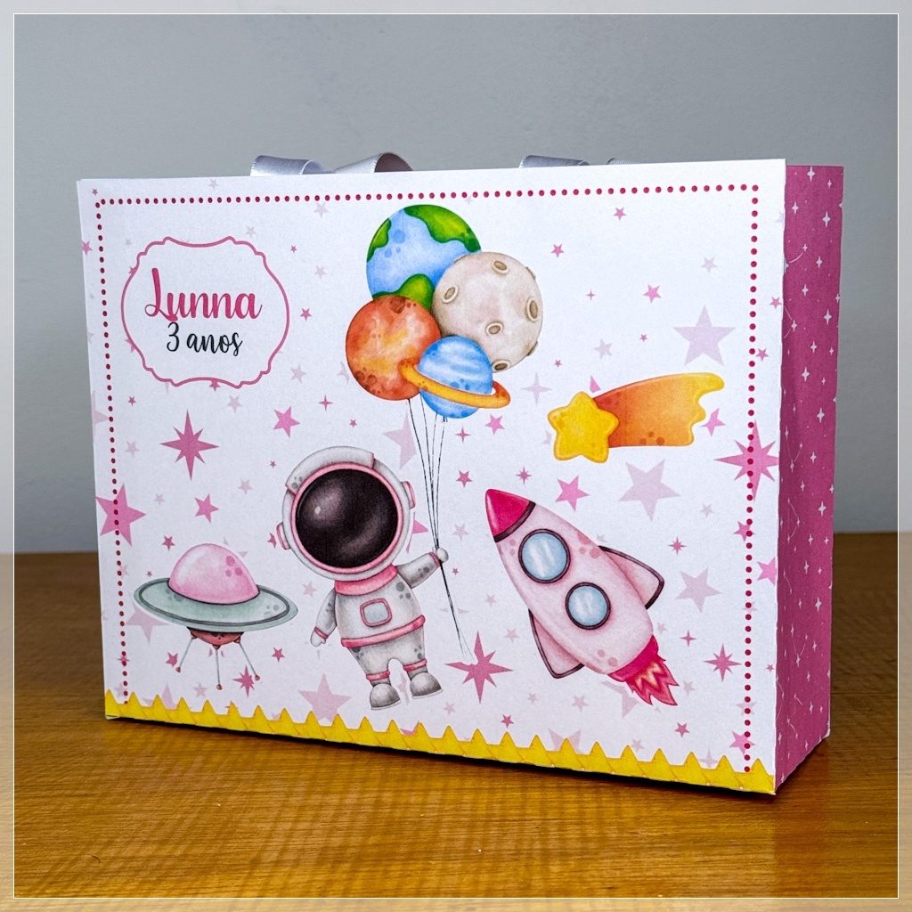 sacolinha personalizada pegue e monte  astronauta menina-lembrancinha personalizada-festa personalizada