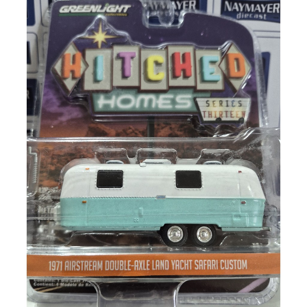 Greenlight 1971 Airstream Double Axle Land Yacht Safari Custom Azul