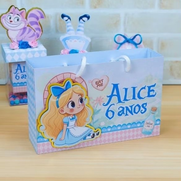 Sacolinha Personalizada Tema Alice no país das Maravilhas - PEGUE E MONTE
