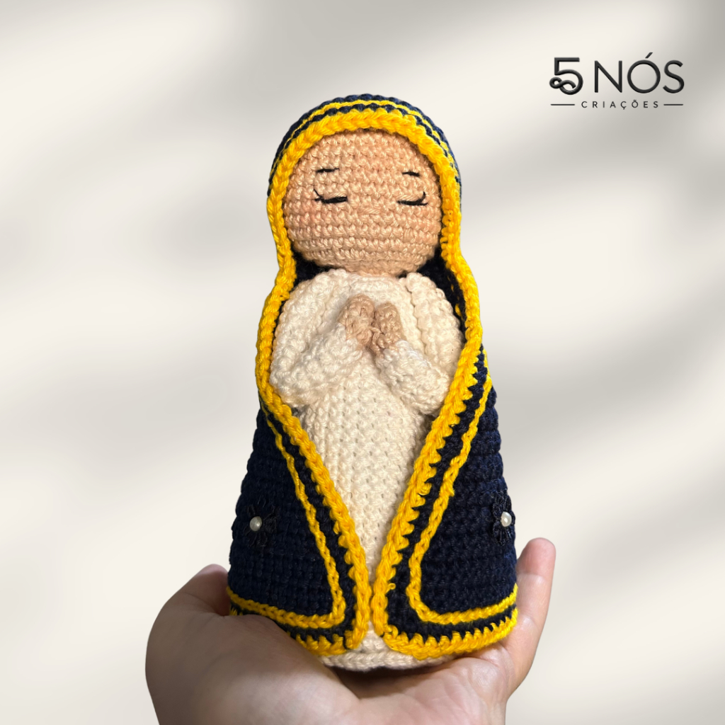 Nossa Senhora Aparecida Amigurumi 18cm Crochê Artesanal Presente Católico