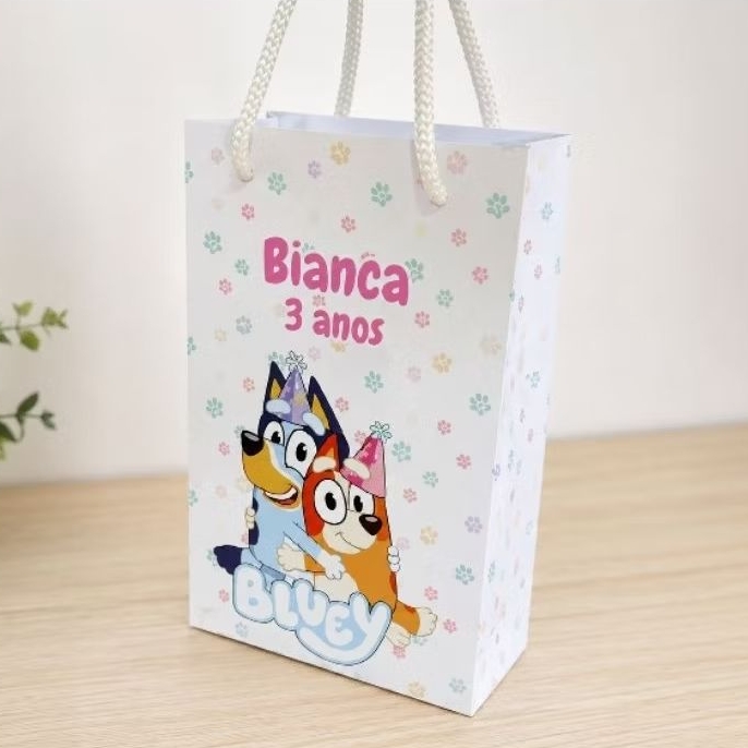 Sacolinha Surpresa MONTADAS, fundo para encaixar TAMANHO 10X16X4 Personalizada Bluey Lembrancinha de Aniversário Festa