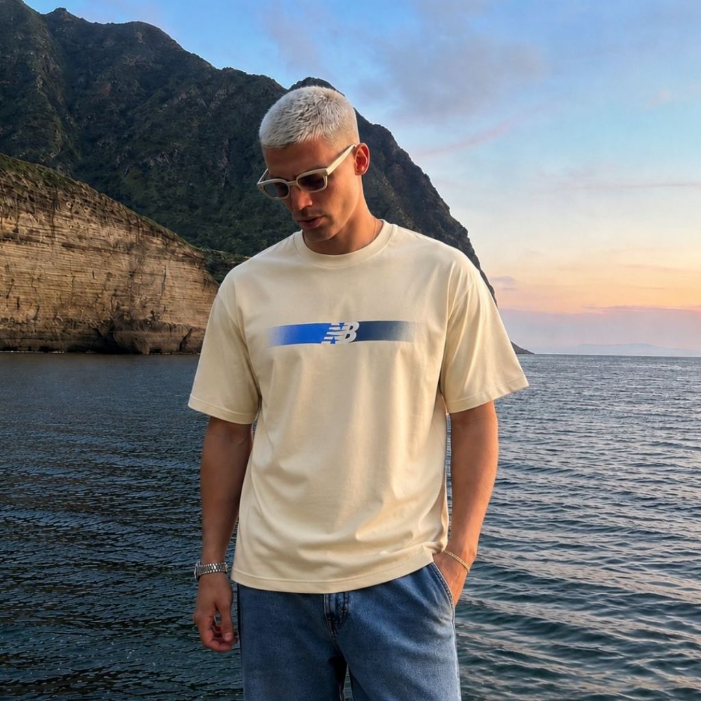 Camiseta Básica Gradient New Balance Masculina Algodão Manga Curta Casual Esport