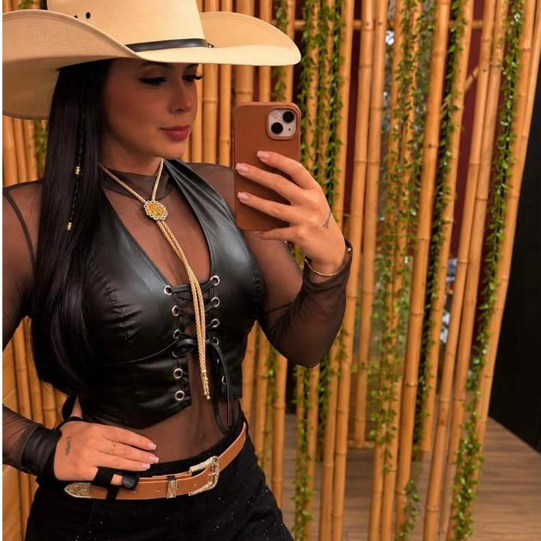 Cropped Feminino Couro Courino Frente Única Trançado Decote Corte em V Corselete Nó Festa Tendência