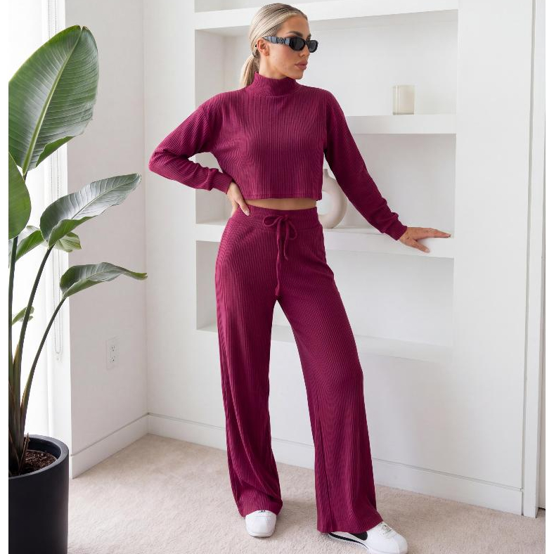 Conjunto Feminino Canelado Gola Alta Cropped e Calça Pantalona Moda Inverno Elegante