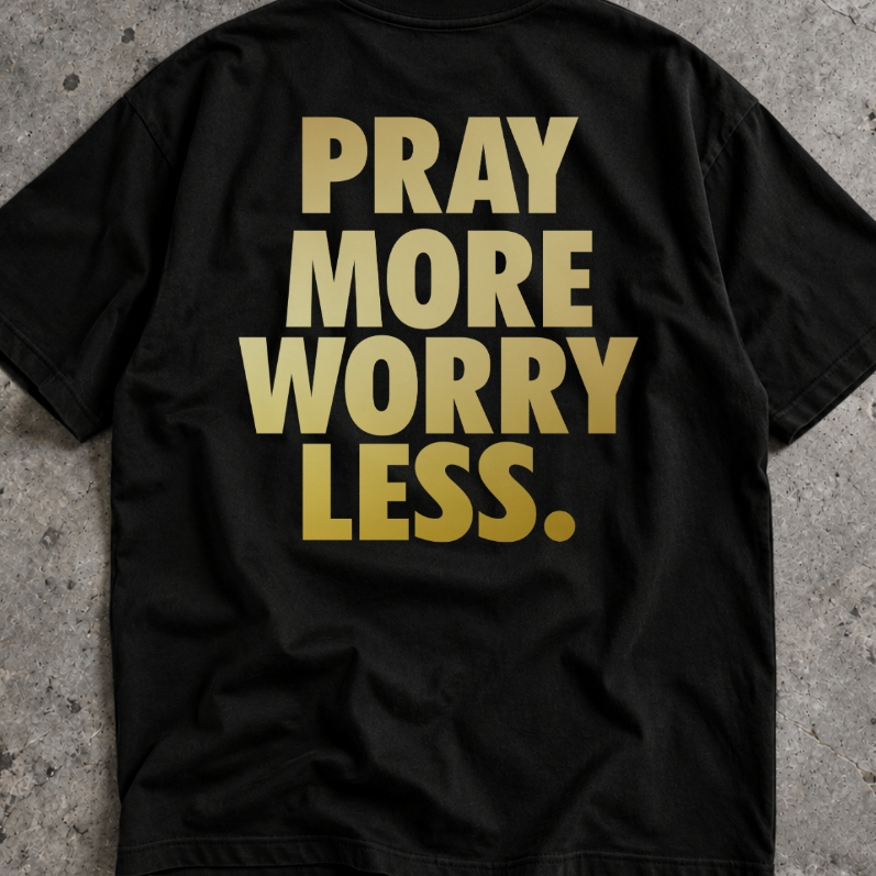 Camisa Masculina Oversized Streetwear Ore Mais Estampa Dourada nas Costas Algodão Camiseta Gospel Religiosa
