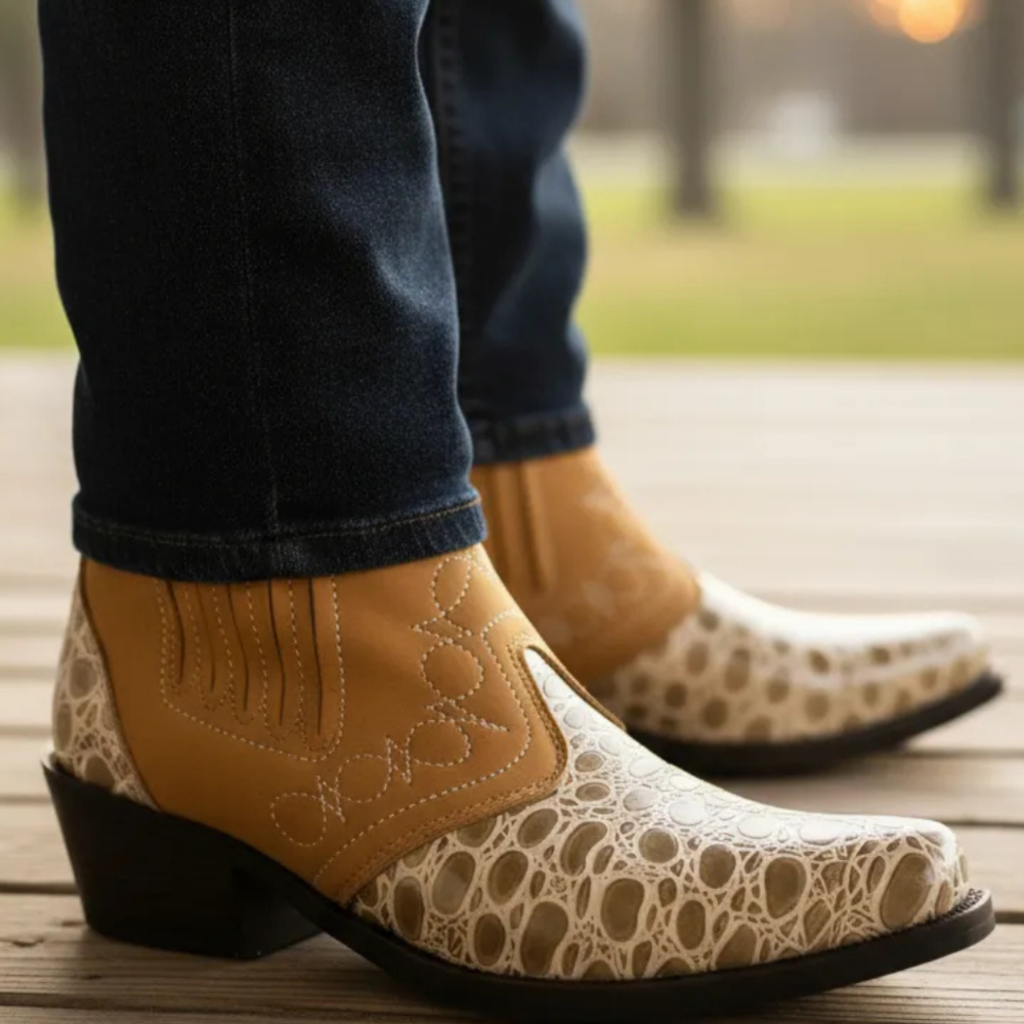 Bota Country Cowboy Botina Em Couro Solado Borracha Costurado Salto Alto Carrapeta Vaquejada Top 3736