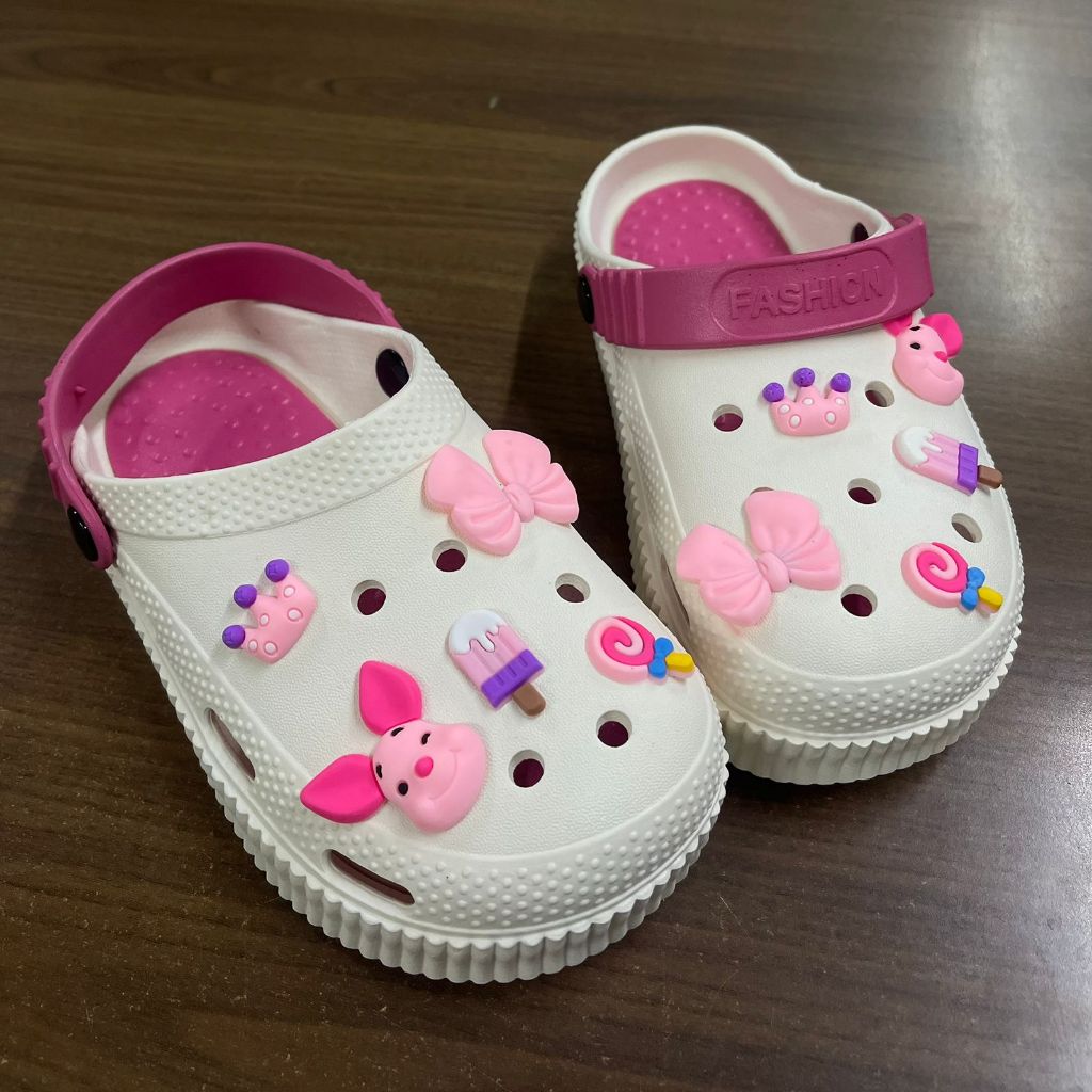 Sandália Moderna - Personalizada  - Antiderrapante - Eva - Pin Porquinho - BC1 em Oferta na Shopee