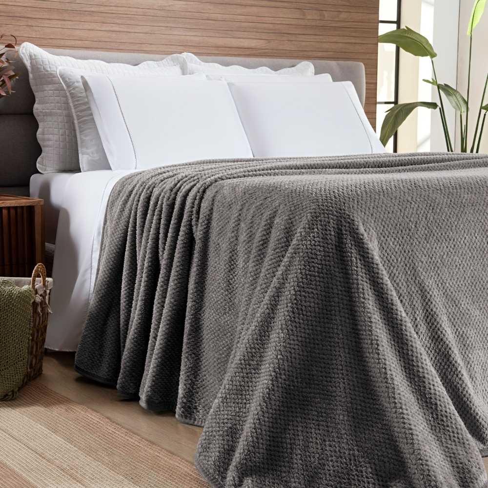 Manta Casal Queen 2,20 x 2,40 Grossa Antialérgico Flannel Pelinhos Premium Macio Gigante Multiuso