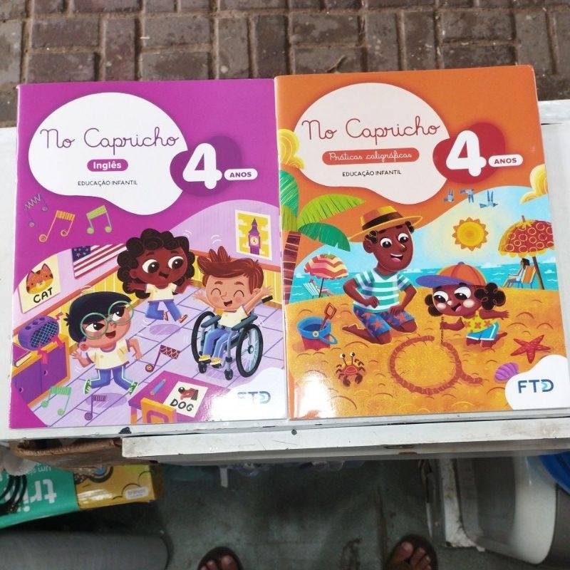 no capricho práticas caligráficas 4 anos, no capricho em inglês 4 anos livros do aluno novos