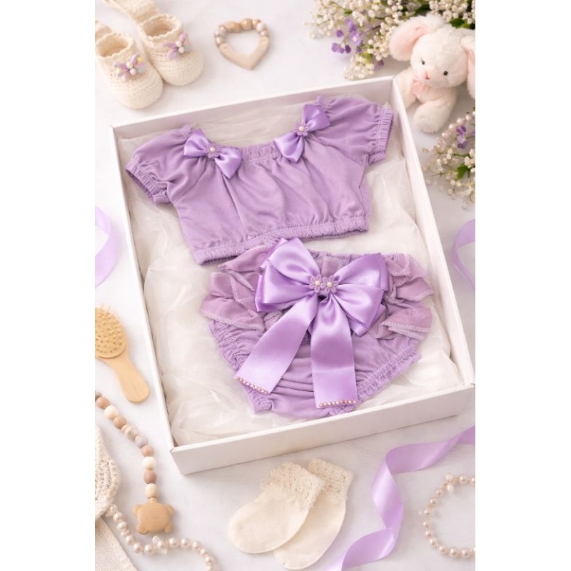 Calcinha Bunda Rica Bebê Menina Infantil Recém Nascido Luxo com Mini Blusinha Top Crop  Veste até 6 meses