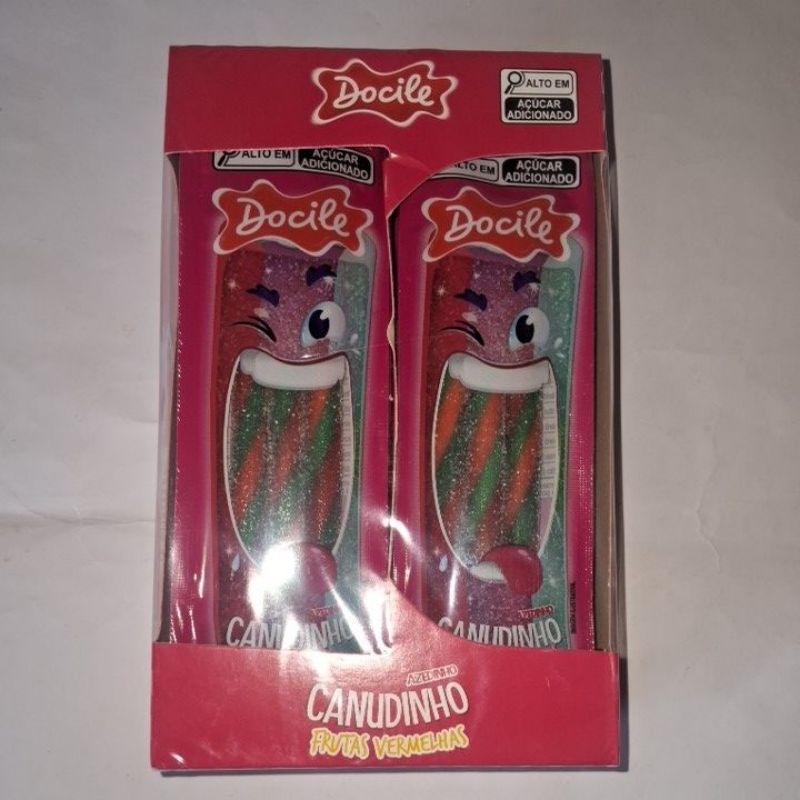 Canudinho frutas vermelhas azedinho com 12un de 15g cada docile.aniversário.