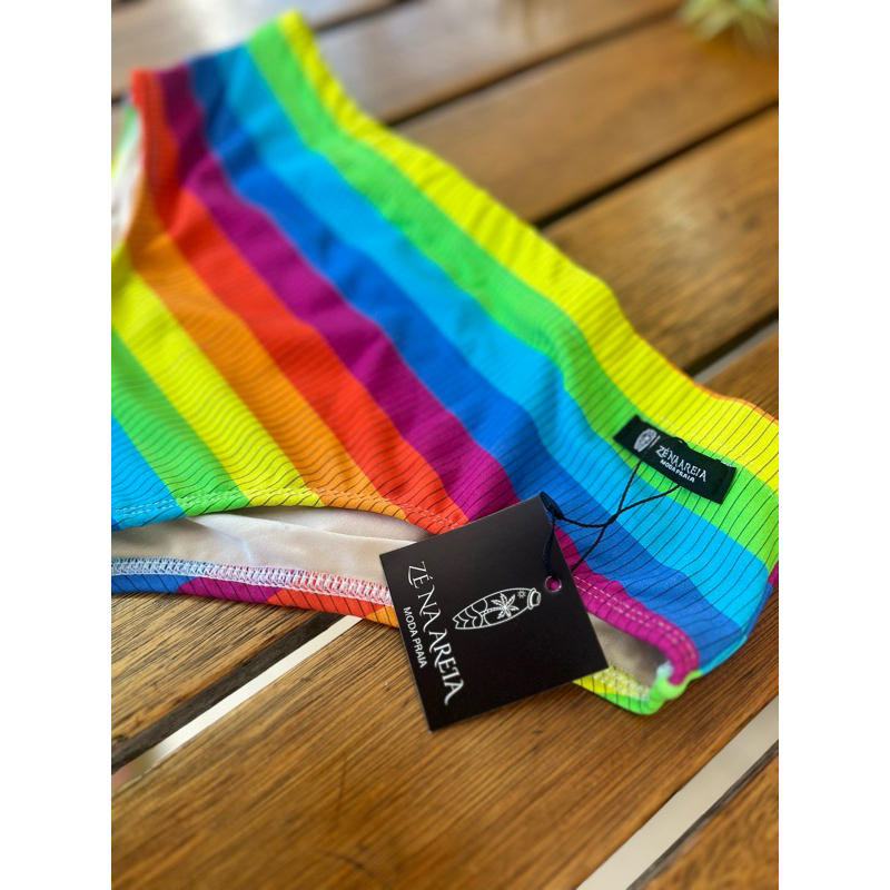 Sunga Rainbow Vibes Modelo Slip 🌈 Arco-Íris | Moda Verão 2026 | Calção de banho