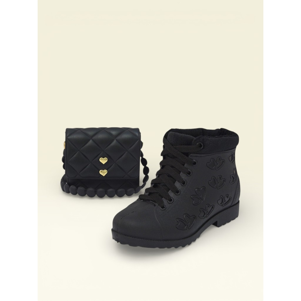 Conjunto Infantil Bota + Bolsinha Coração Feminino | Material Confortável E Impermeável